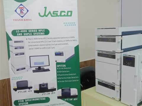 Thành Khoa giới thiệu hệ sắc ký lỏng hiệu năng cao Jasco tại hội thảo khoa học