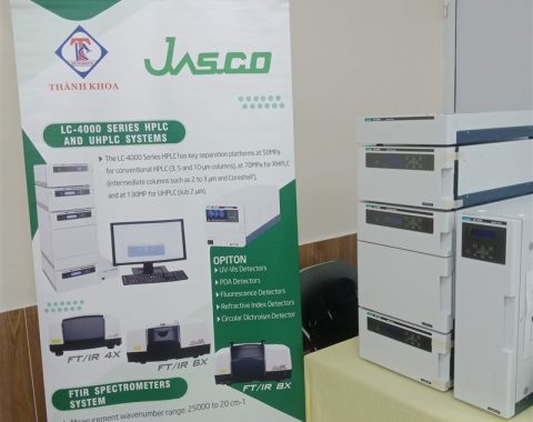 Thành Khoa giới thiệu hệ sắc ký lỏng hiệu năng cao Jasco tại hội thảo khoa học
